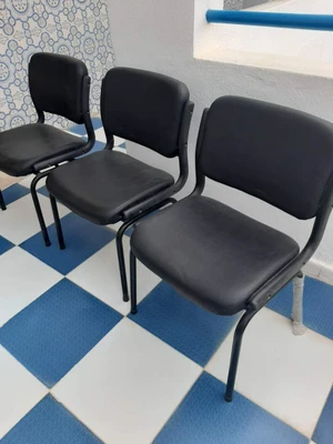 2 chaises bureautiques