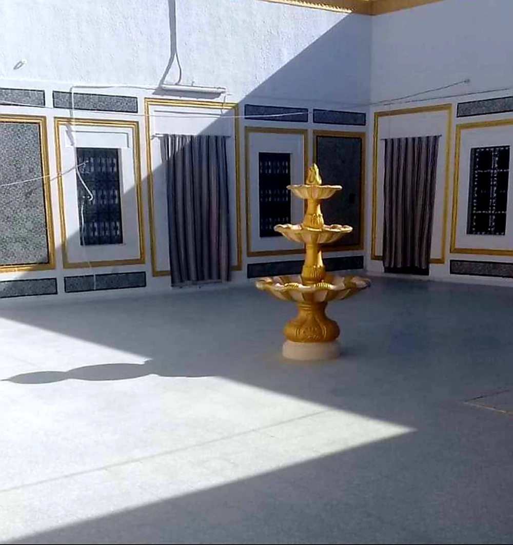selected image