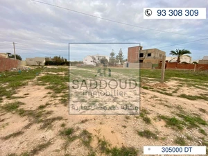 À vendre terrain 709m² à Route el Ain km 2.5 ( zanket hsairi )