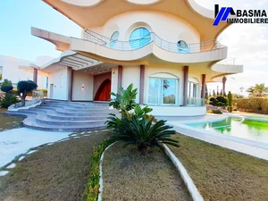 Villa de luxe et Prestige à vendre à Monastir