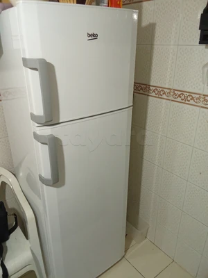 Réfrigérateur Beko 360L