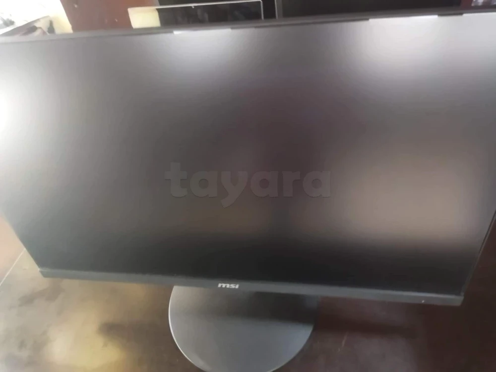 tayara - Selected image backdrop