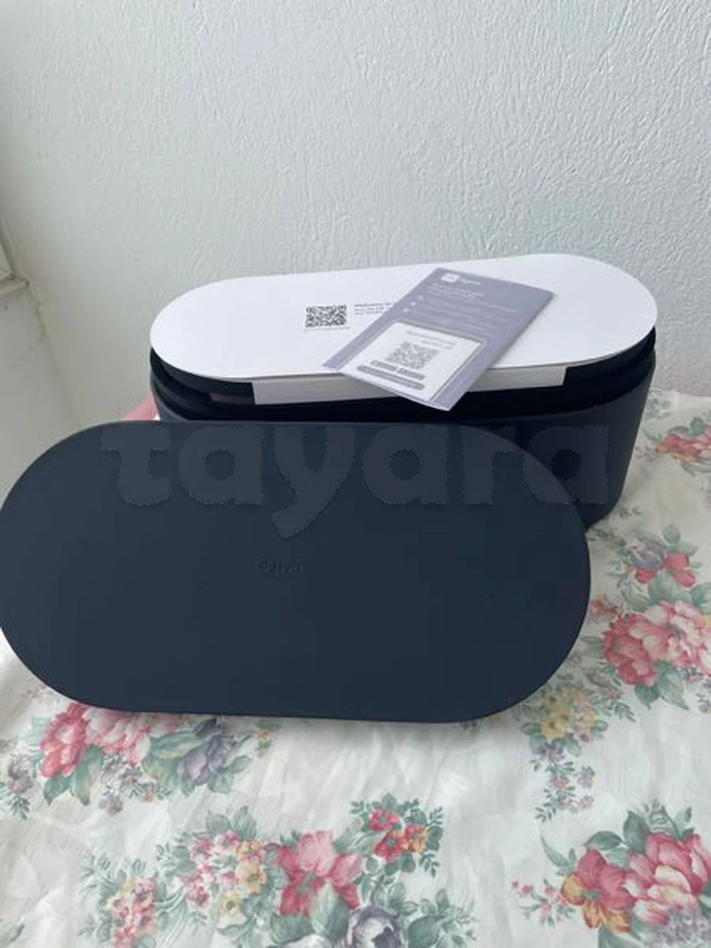 tayara - Selected image backdrop