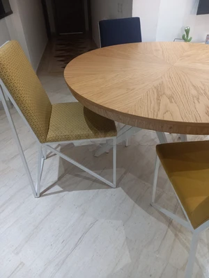 Vente table ronde bois hêtre avec 4 chaises
