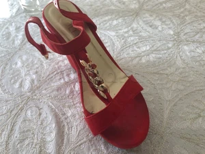 sandales rouges 38 