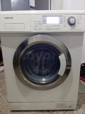 machine à laver très bonne état 