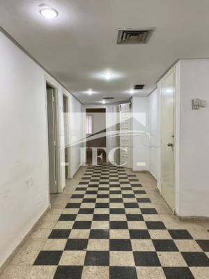 Bureau en 4 espaces - 150m²-Tunis- IFCT246