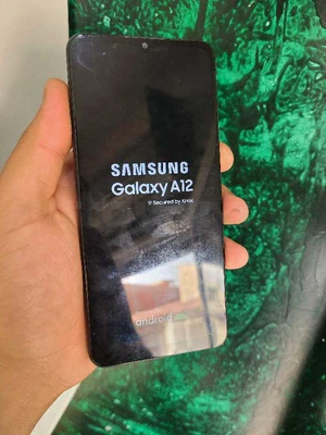 Samsung A12 
