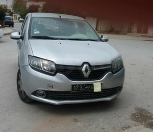 Renault Symbol en très bon état 
