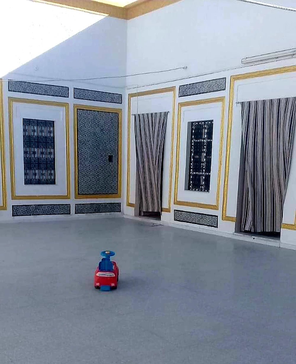 selected image