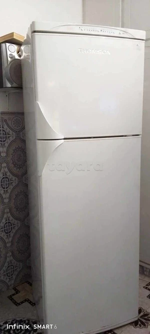 A vendre réfrigérateur THOMSON 450L 