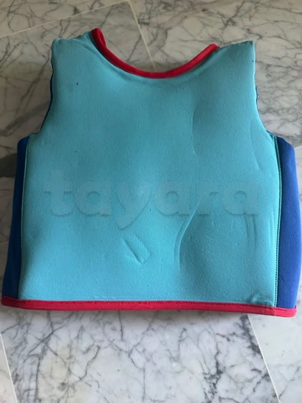 tayara - Selected image backdrop
