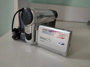 Camera Panasonic NV-GS15GC