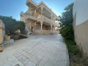 Une villa indépendante à khzema ouest 