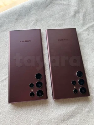 Samsung S22 Ultra Violet 256g/12g ram Duos Snapdragon état neuf comme cacheté très peu servi aucune rayure ni défaut jamais réparé importé officiel validé sur sajalni avec son câble et facture boutique 256/12g a2290dt tel 20172643