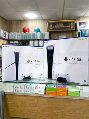 Playstation 5 Slim et Standard Dispo