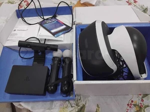 Playstation 4 VR V2 comme neuf 