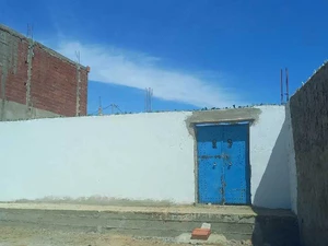 للبيع