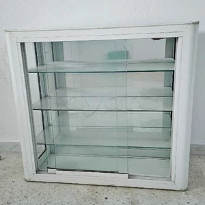 vitrine aluminium 