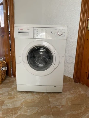 machine à laver BOSCH 7 KG