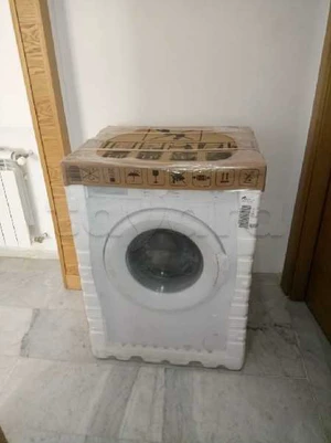 Machine à laver Mont Blanc WU 844 à vendre