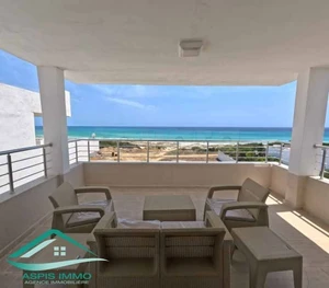 Appartement S+3  vue sur mer à plage Ezzahra Kelibia 