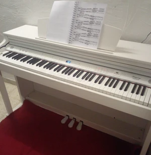 Piano numérique Ringway blanc